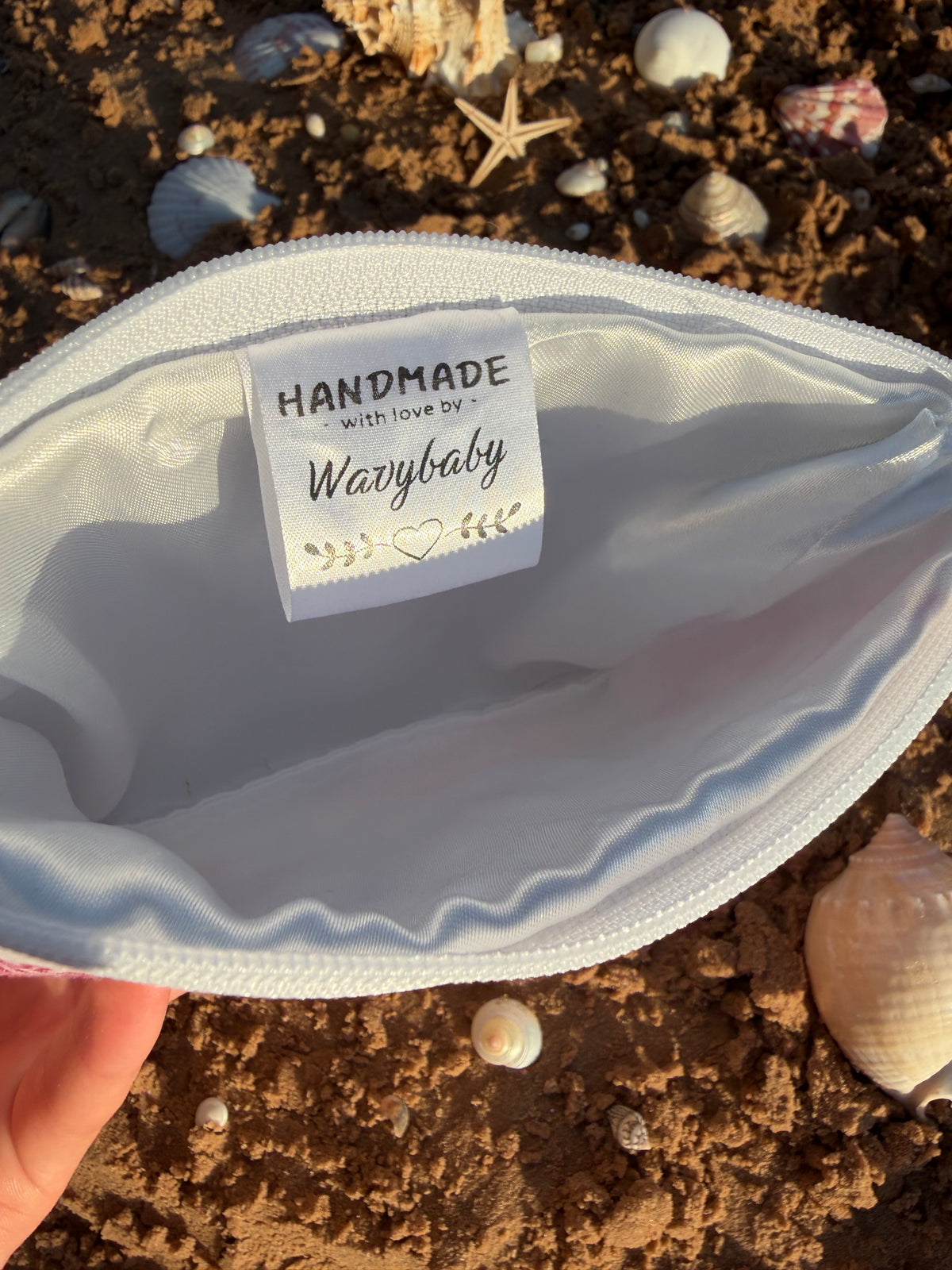 Wavybaby beach pouch