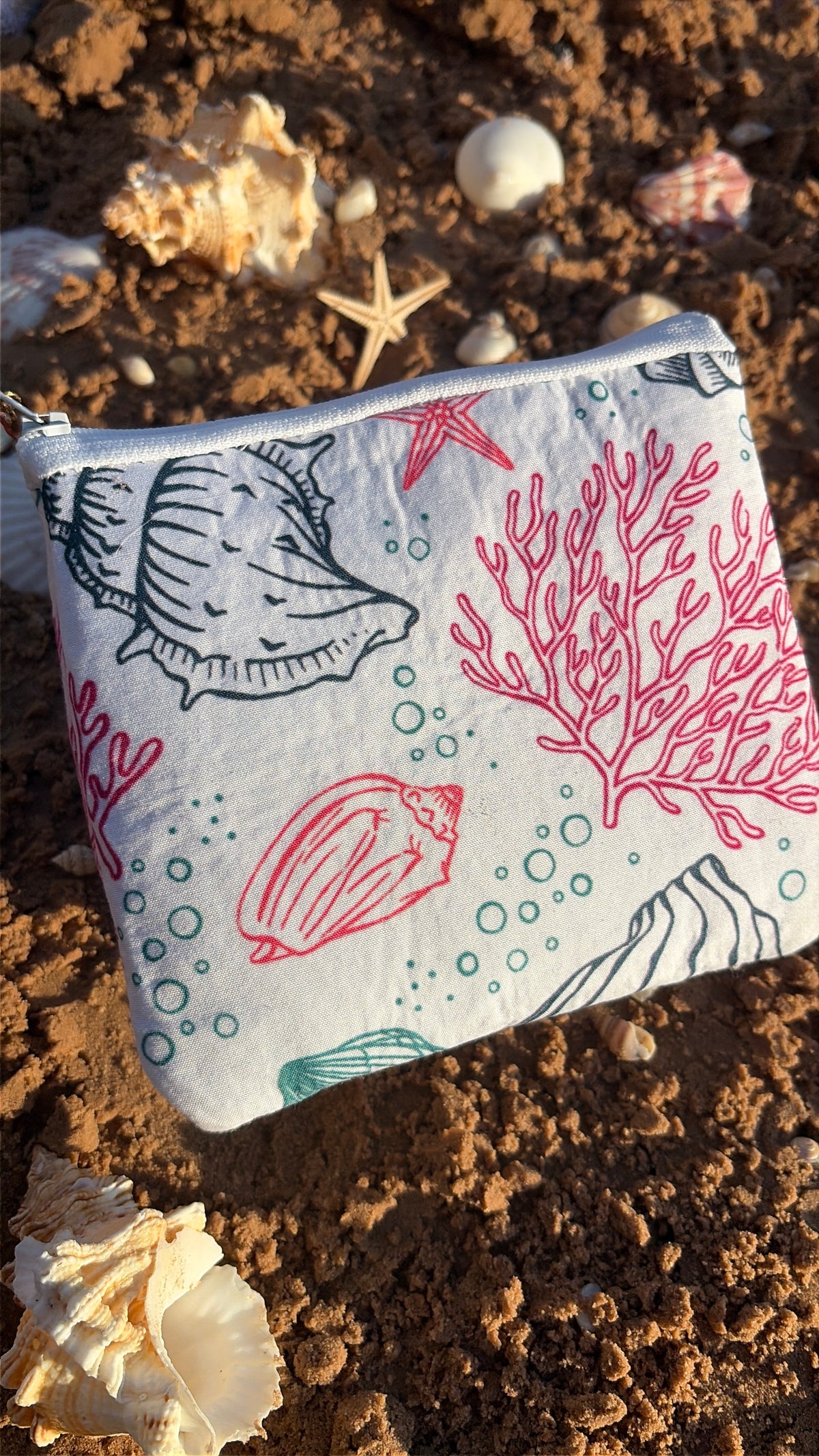 Wavybaby beach pouch