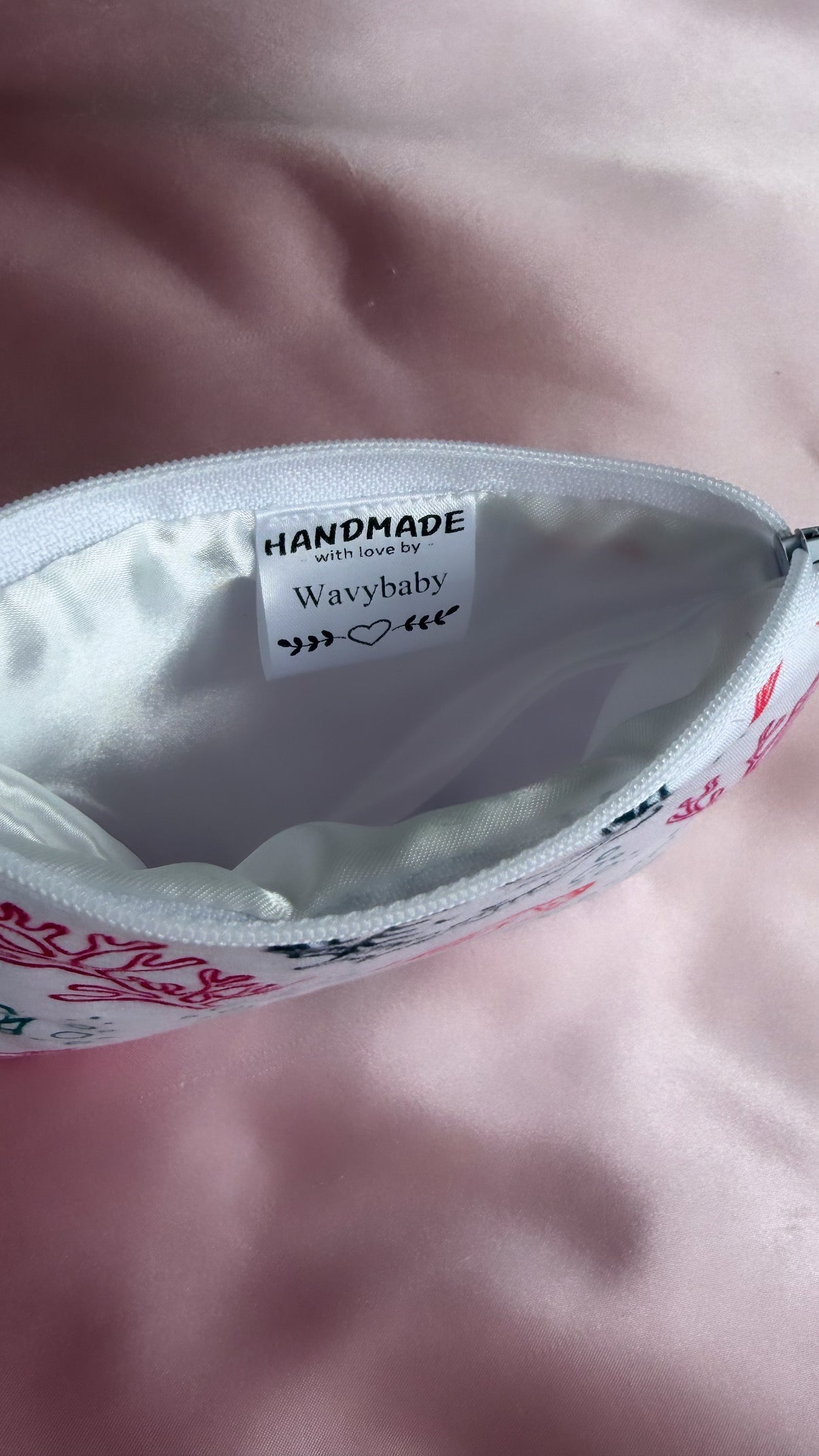 Wavybaby beach pouch